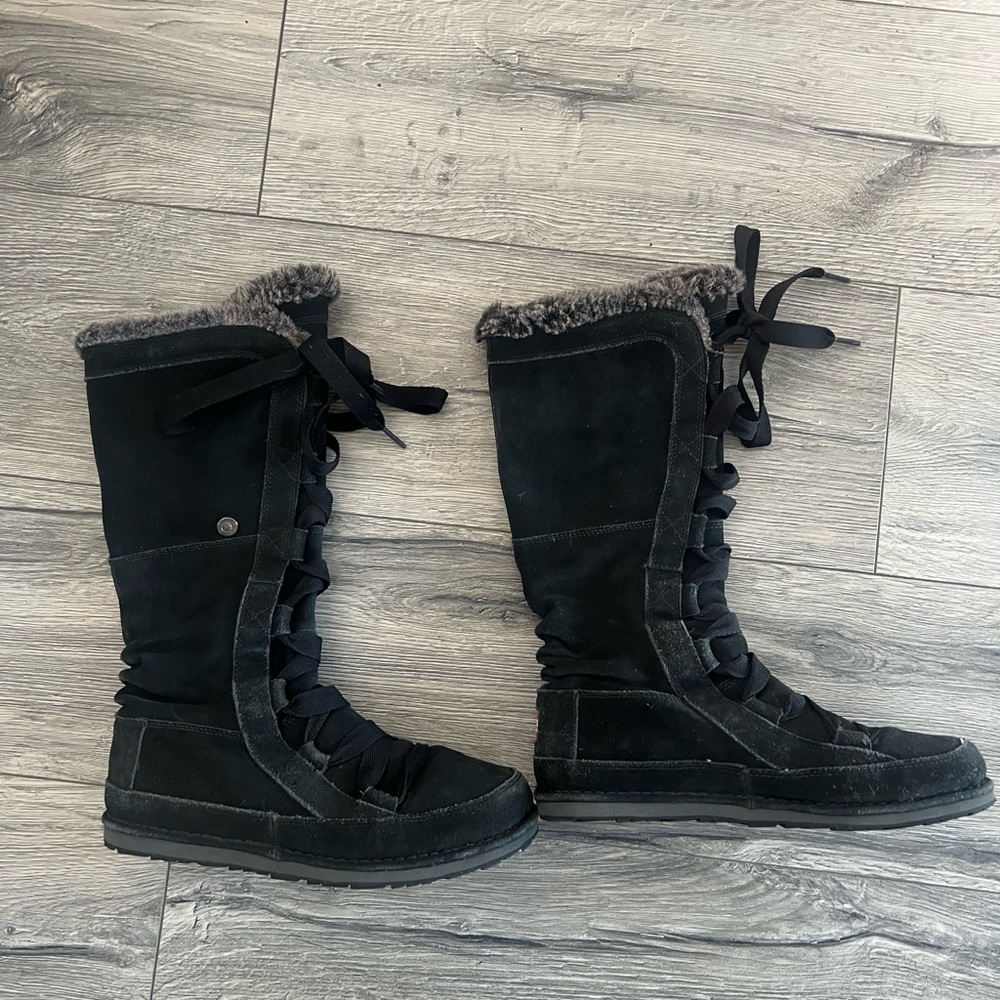 The north face Women's Black Suede Winter Boots